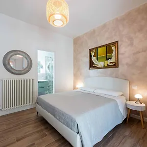 Marcantonio Ampia Con Bagno Privato E Self Check In Affittacamere Perugia