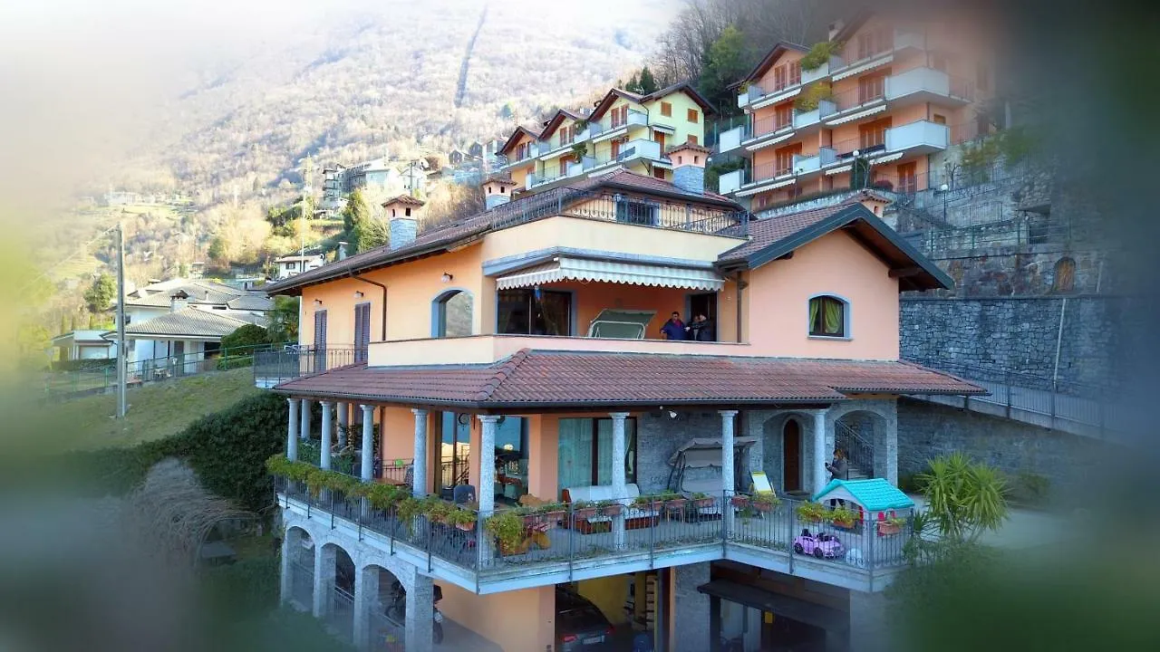 B&B Villa Anita Bellano Couette-café